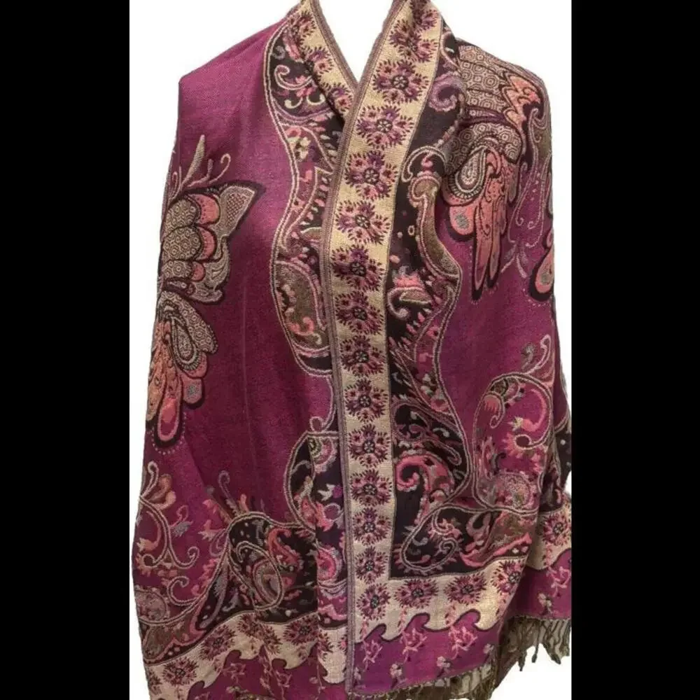 👠🥻🩷 Burgundy Gold Floral Print 100% Pashmina Scarf 66” X 22” Fringed